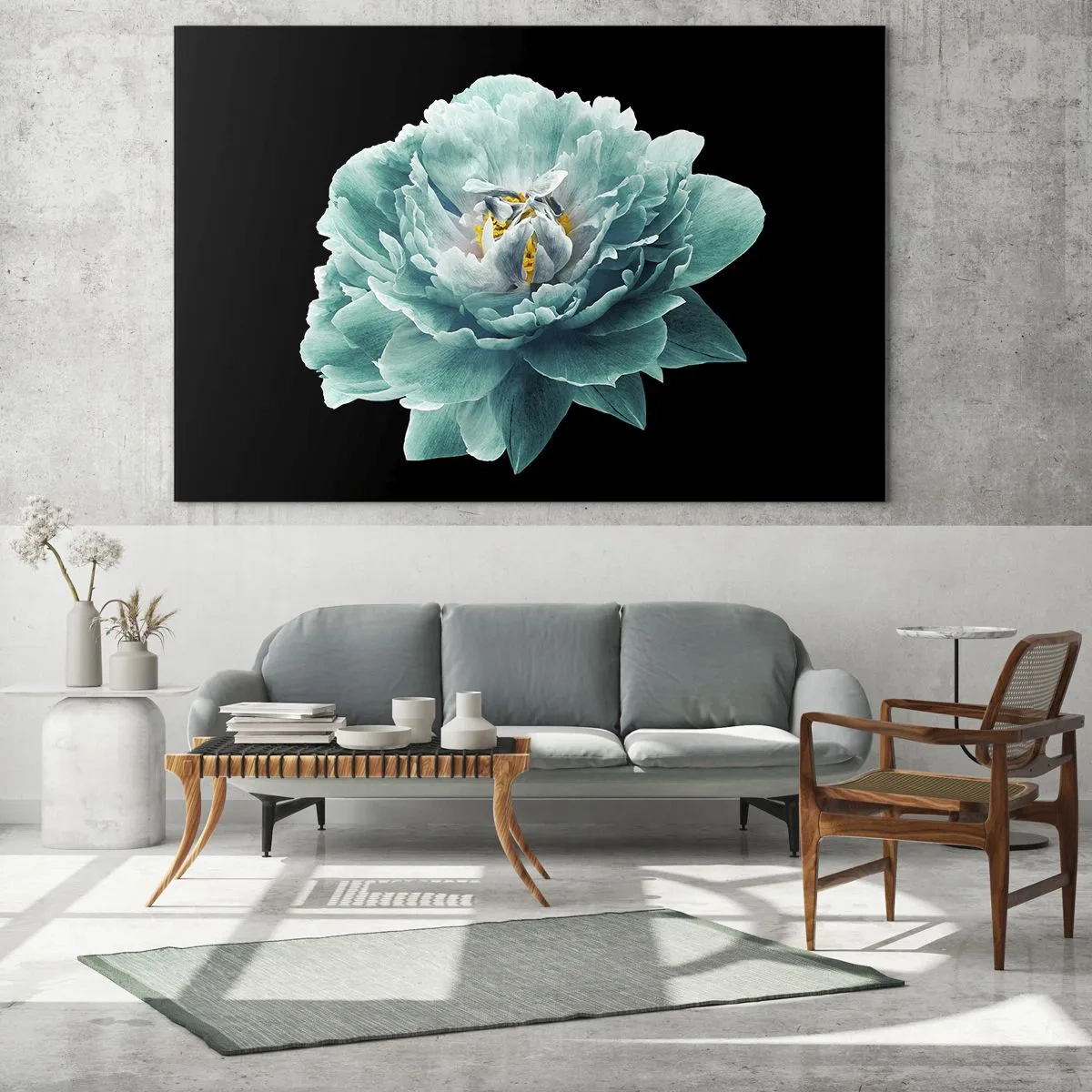 Schilderen op glas - Een turquoise bloem met een geel hart op een zwarte achtergrond in een glamoureuze stijl. - 70x50cm - Blauwe en gouden bloemblaadjes - Moderne wanddecoratie voor woonkamer en slaapkamer ARTTOR