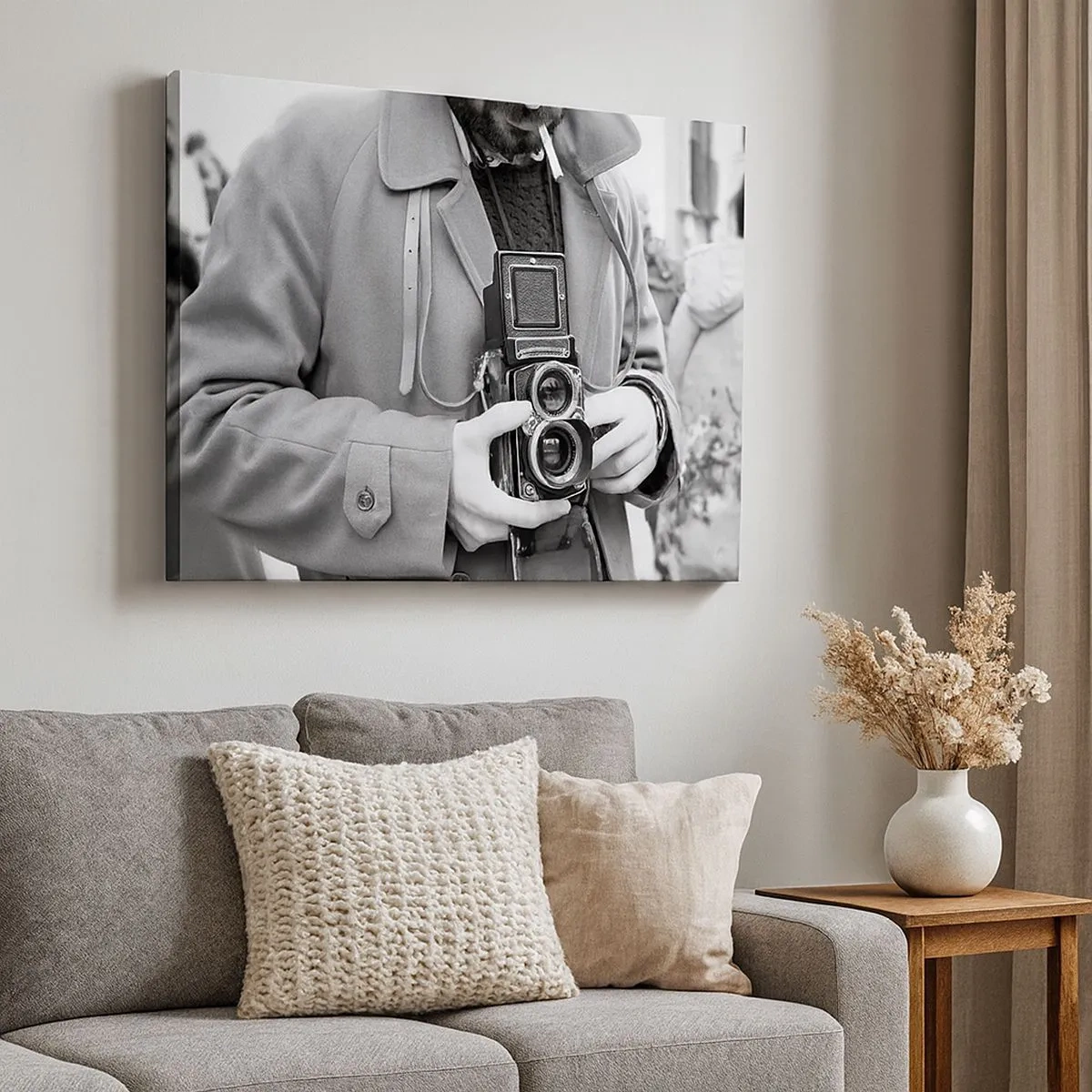 Schilderen op canvas - Zwart-witfoto van een man met een retrocamera - 70x50cm - Retro stijl - Moderne wanddecoratie voor woonkamer en slaapkamer ARTTOR
