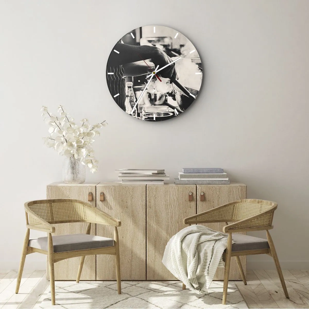 Wandklok - Klok - Een chef-kok aan het werk in de keuken, omringd door stoom - 30x30cm - Alchemie van smaken - Moderne wanddecoratie voor woonkamer, keuken en slaapkamer ARTTOR