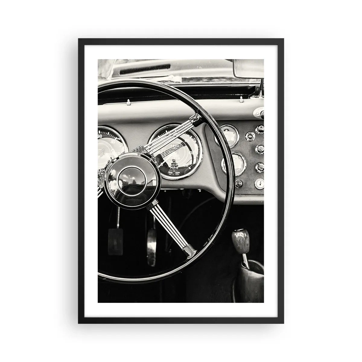 Poster in een zwarte lijst - Het interieur van een klassieke auto in een monochrome stijl - 50x70cm - De droom van een verzamelaar - Moderne wanddecoratie voor woonkamer en slaapkamer ARTTOR