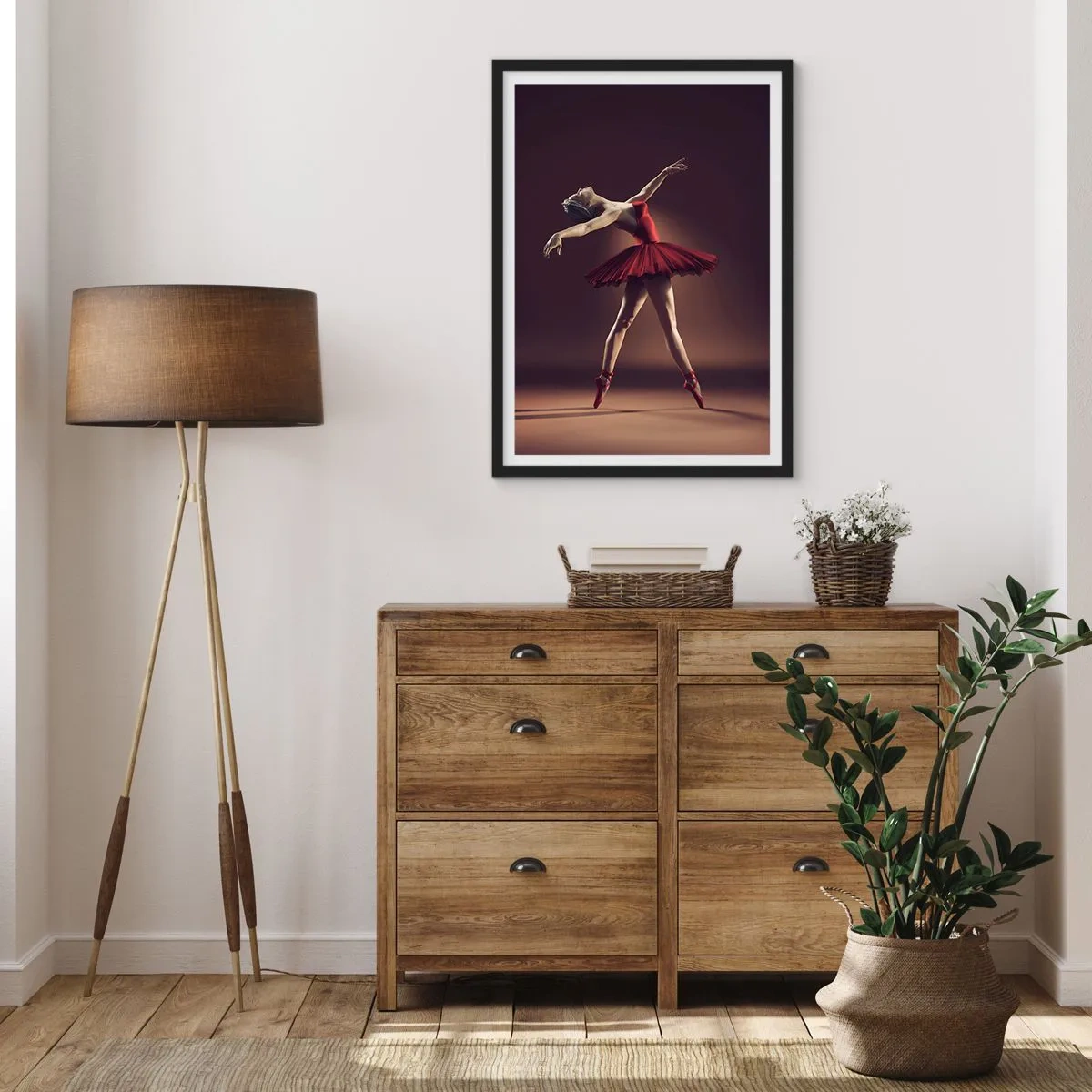 Poster in een zwarte lijst - Een balletdanseres in een rode jurk op het podium - 50x70cm - Een prima ballerina - Moderne wanddecoratie voor woonkamer en slaapkamer ARTTOR