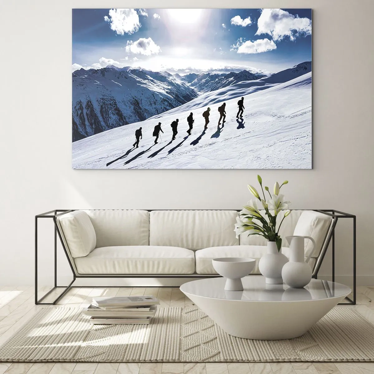 Schilderen op glas - Groepsklimmen op een besneeuwde helling in de bergen - 70x50cm - Het team van de veroveraars - Moderne wanddecoratie voor woonkamer en slaapkamer ARTTOR