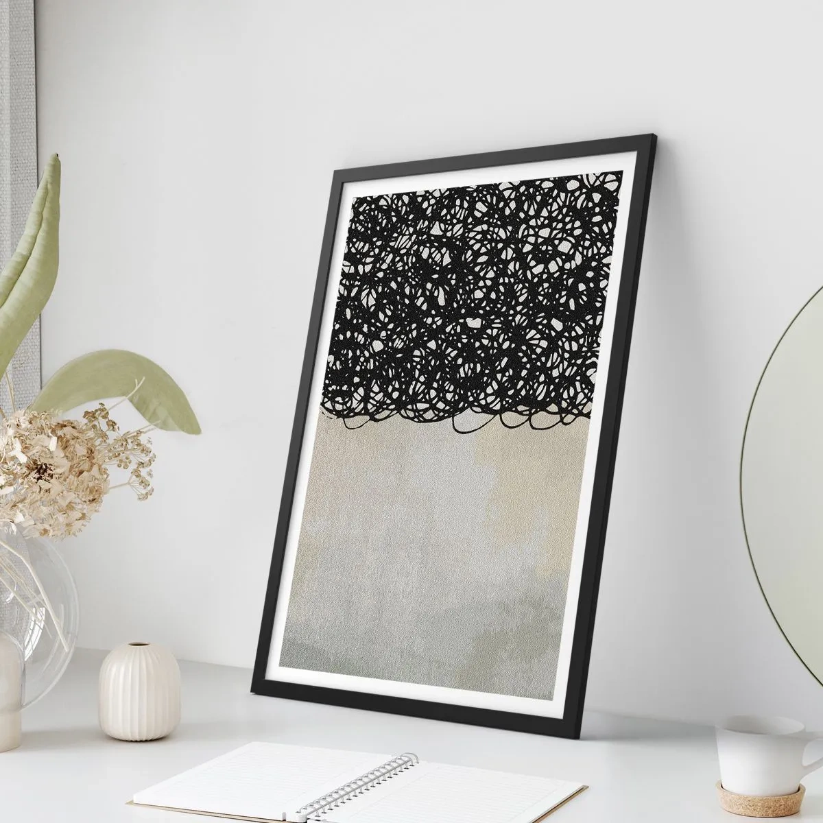 Poster in een zwarte lijst - Abstracte compositie met zwarte lijnen op een lichte achtergrond - 50x70cm - Turbulente abstractie - Moderne wanddecoratie voor woonkamer en slaapkamer ARTTOR