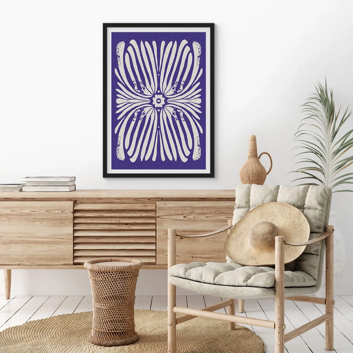 Poster in een zwarte lijst - Symmetrisch retro bloemenpatroon op een marineblauwe achtergrond - 50x70cm - Etnische inspiraties - Moderne wanddecoratie voor woonkamer en slaapkamer ARTTOR