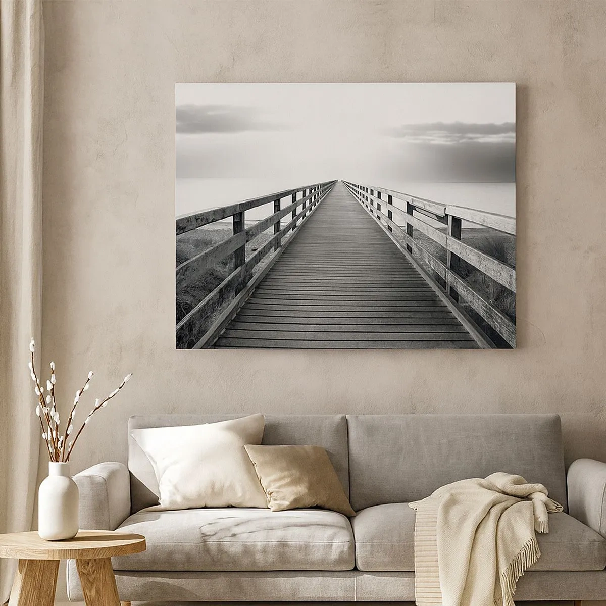 Schilderen op canvas - Een zwart-witfoto van een houten steiger die naar de horizon leidt. - 70x50cm - In de verte ... - Moderne wanddecoratie voor woonkamer en slaapkamer ARTTOR