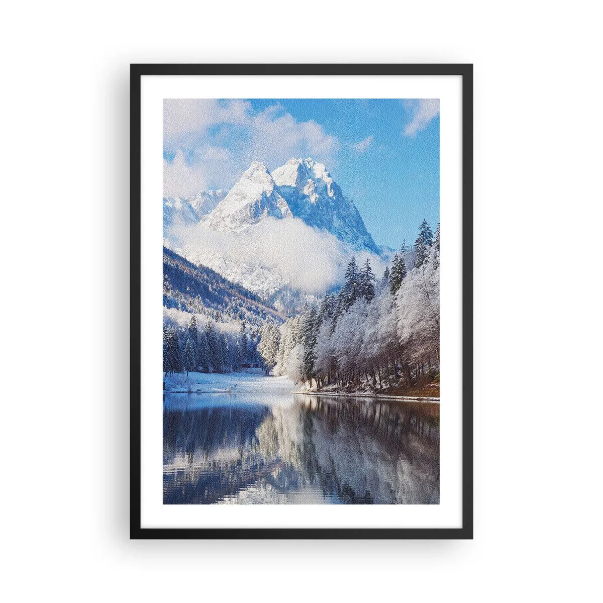 Poster in een zwarte lijst - Met sneeuw bedekte bergen weerspiegeld in een meer in de winter - 50x70cm - Sneuwwacht - Moderne wanddecoratie voor woonkamer en slaapkamer ARTTOR