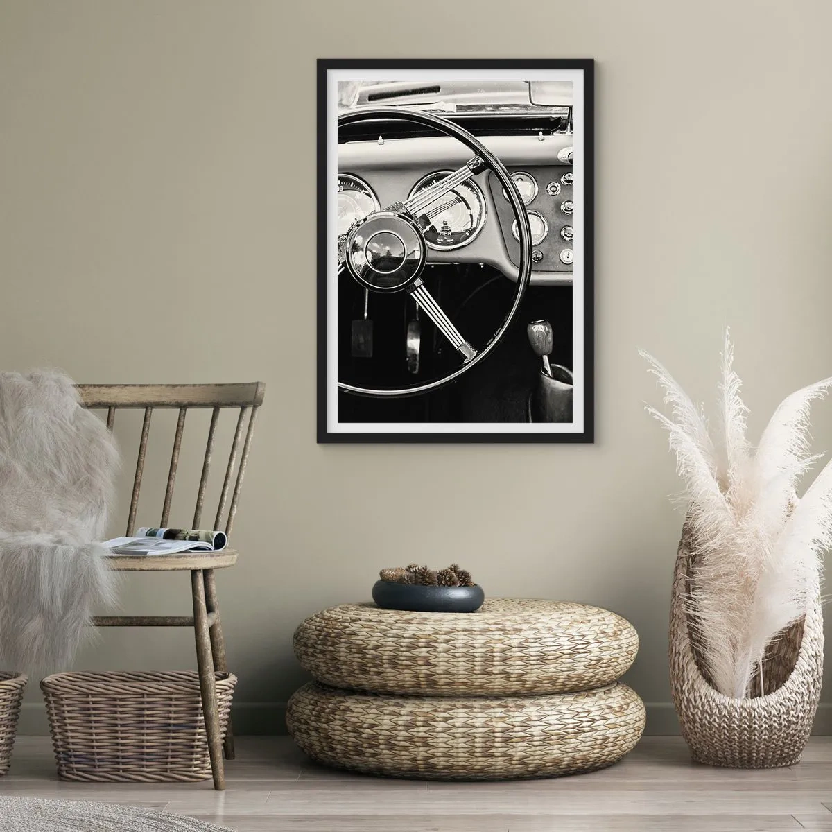 Poster in een zwarte lijst - Het interieur van een klassieke auto in een monochrome stijl - 50x70cm - De droom van een verzamelaar - Moderne wanddecoratie voor woonkamer en slaapkamer ARTTOR