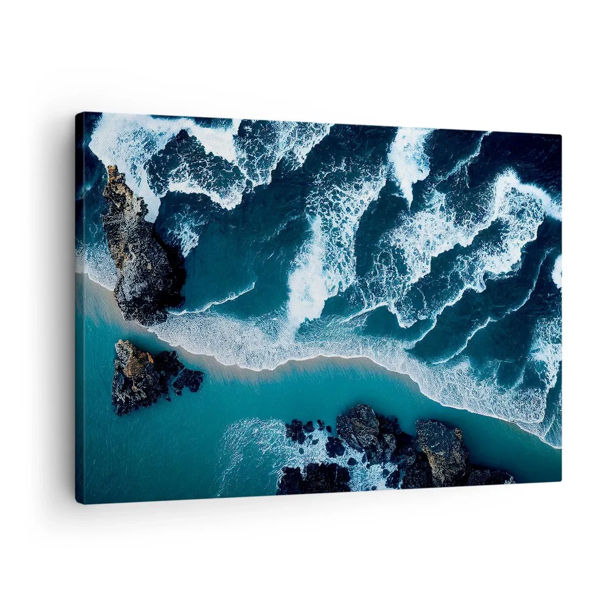 Schilderen op canvas - Luchtfoto van golven die tegen de kust beuken - 70x50cm - In golven gewikkeld - Moderne wanddecoratie voor woonkamer en slaapkamer ARTTOR