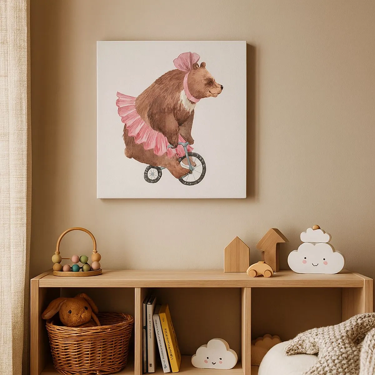Schilderen op canvas - Een teddybeer in een roze rok op een retrofiets - 70x50cm - Wat een circus! - Moderne wanddecoratie voor woonkamer en slaapkamer ARTTOR