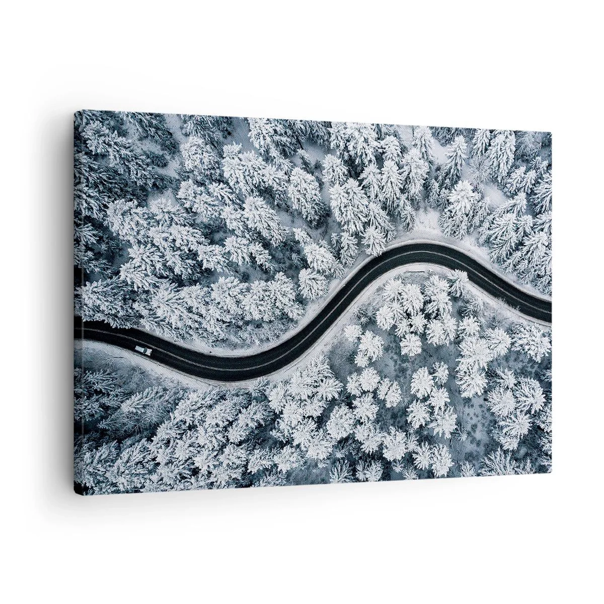 Schilderen op canvas - Een vogelperspectief van een kronkelende weg in een winterbos - 70x50cm - Door het winterbos - Moderne wanddecoratie voor woonkamer en slaapkamer ARTTOR