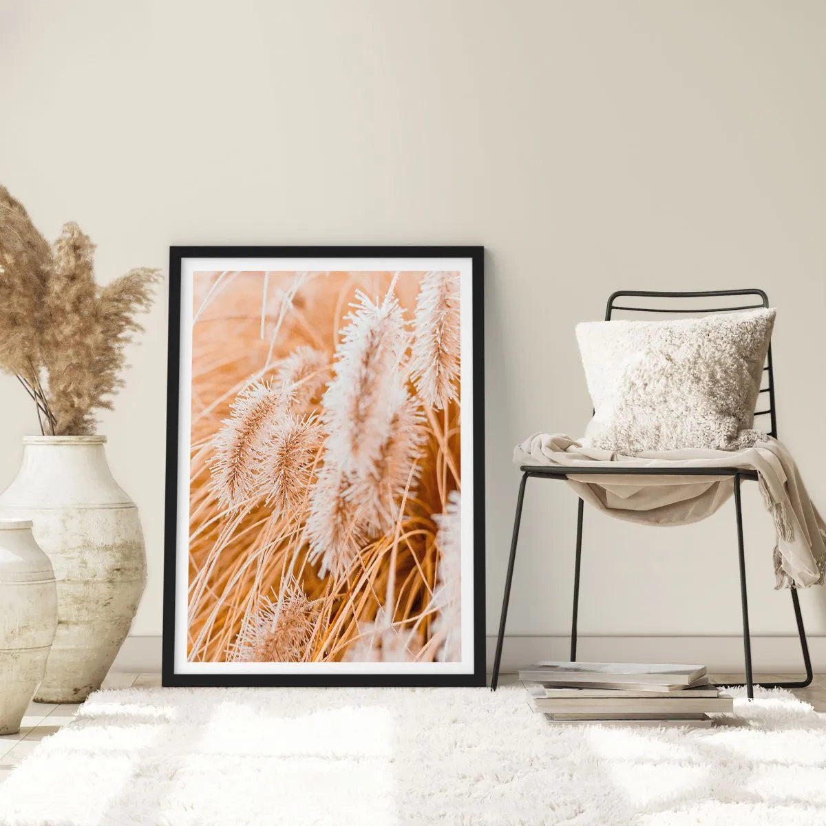 Poster in een zwarte lijst - Fijne grassprieten in pasteltinten beige - 50x70cm - Het gouden geritsel van het gras - Moderne wanddecoratie voor woonkamer en slaapkamer ARTTOR