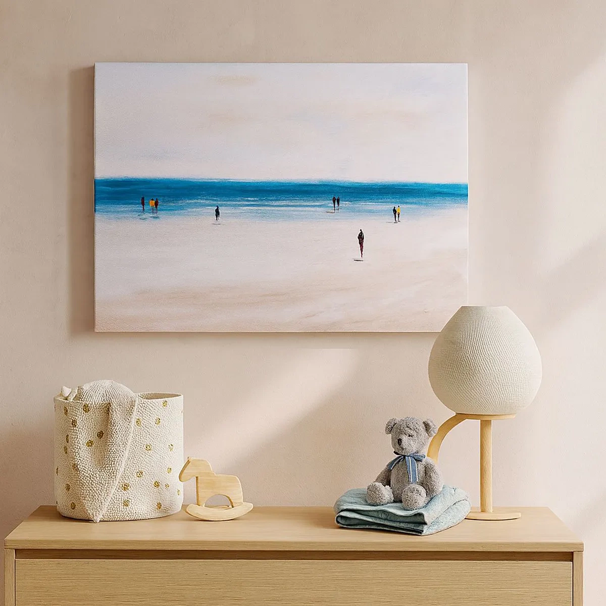 Schilderen op canvas - Een strand met mensen tegen de achtergrond van een kalme zee - 70x50cm - Een natuurlijke behoefte - Moderne wanddecoratie voor woonkamer en slaapkamer ARTTOR