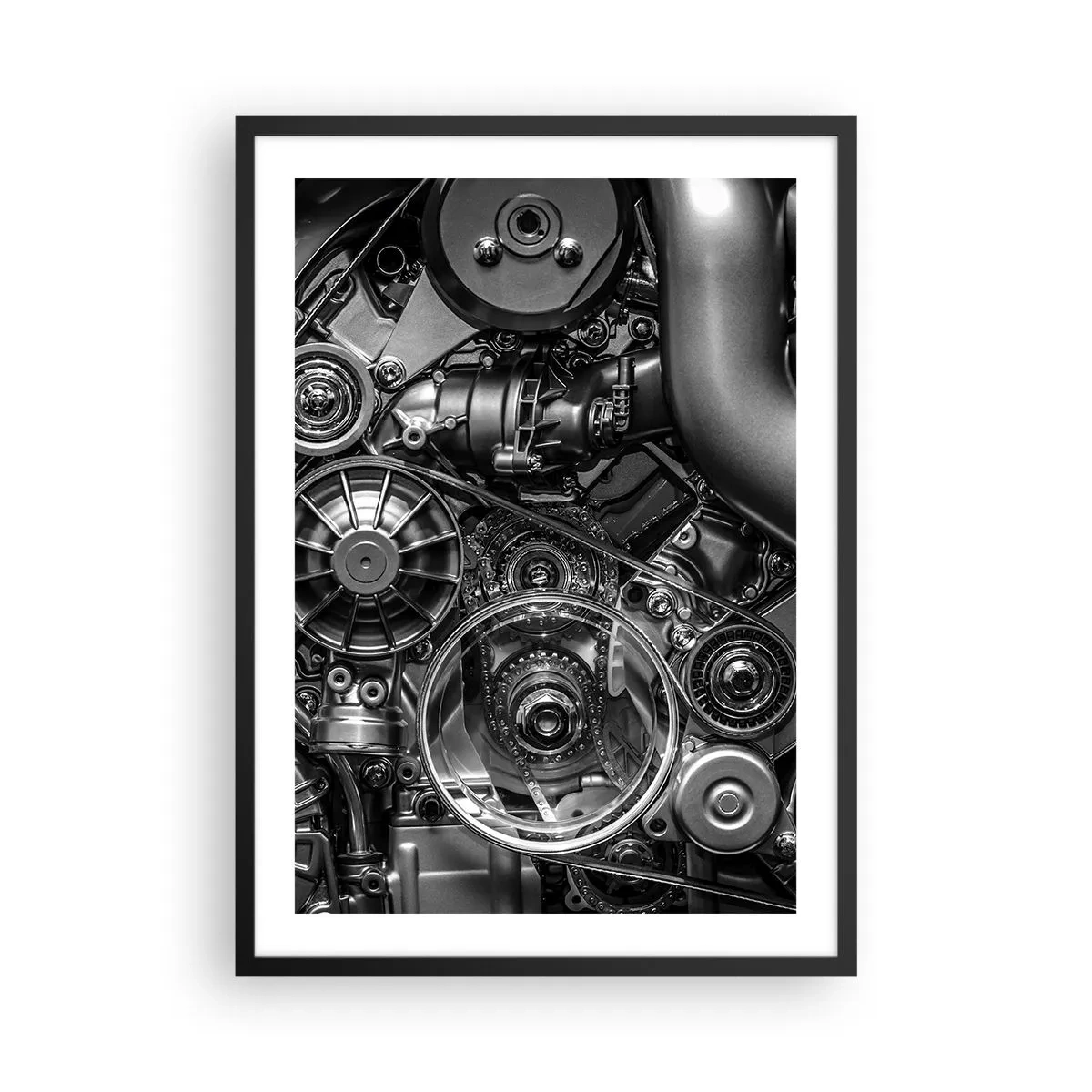 Poster in een zwarte lijst - Gedetailleerde close-up van de mechanische componenten van de motor in zwart-wit - 50x70cm - De poëzie van mechanica - Moderne wanddecoratie voor woonkamer en slaapkamer ARTTOR
