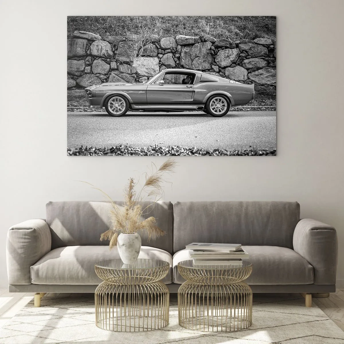 Schilderen op glas - Een klassieke auto tegen een stenen muur - 70x50cm - De legende van de jaren 60 - Moderne wanddecoratie voor woonkamer en slaapkamer ARTTOR