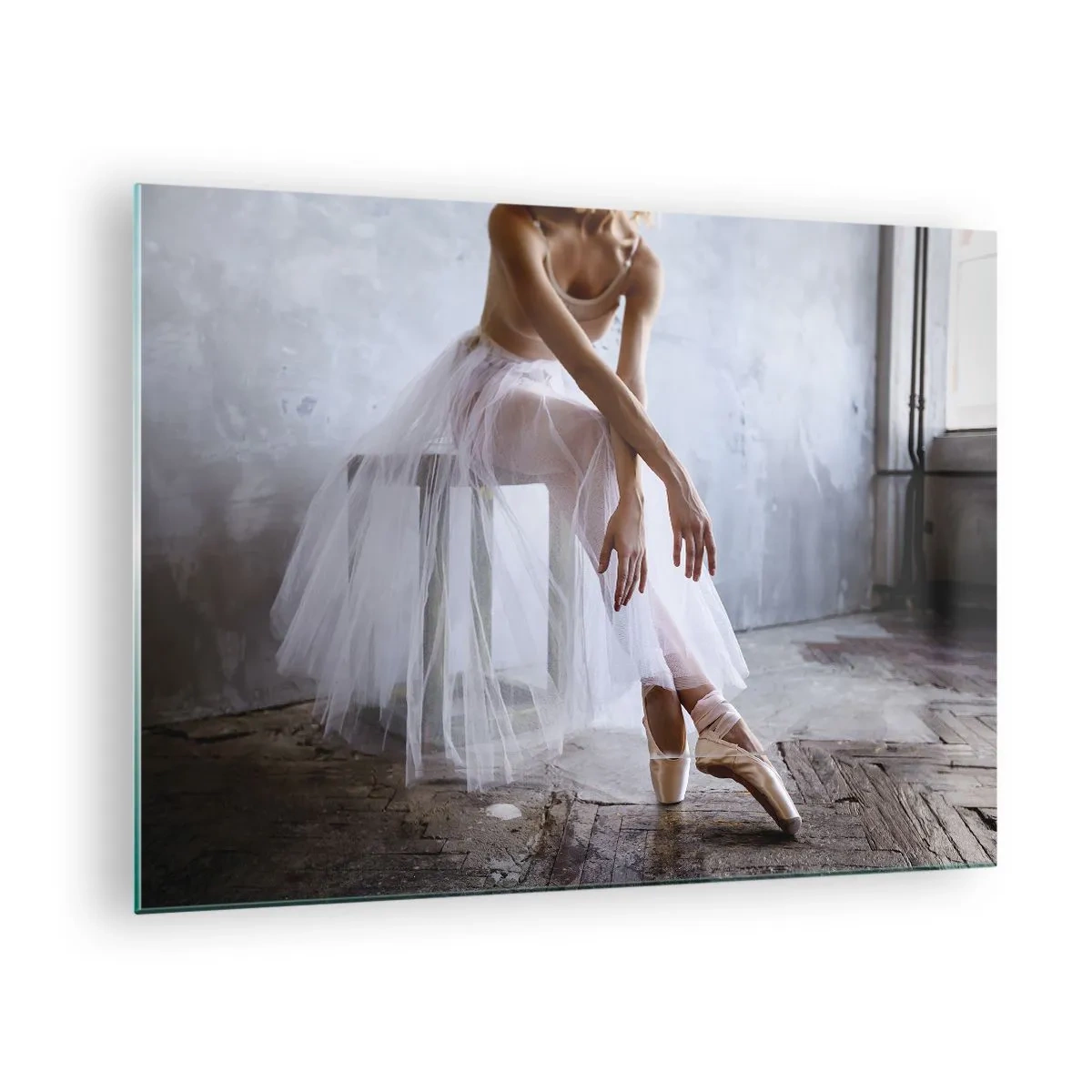 Schilderen op glas - Een ballerina in een tule rok rust in de hal - 70x50cm - Voordat de oprijlichten schijnen - Moderne wanddecoratie voor woonkamer en slaapkamer ARTTOR