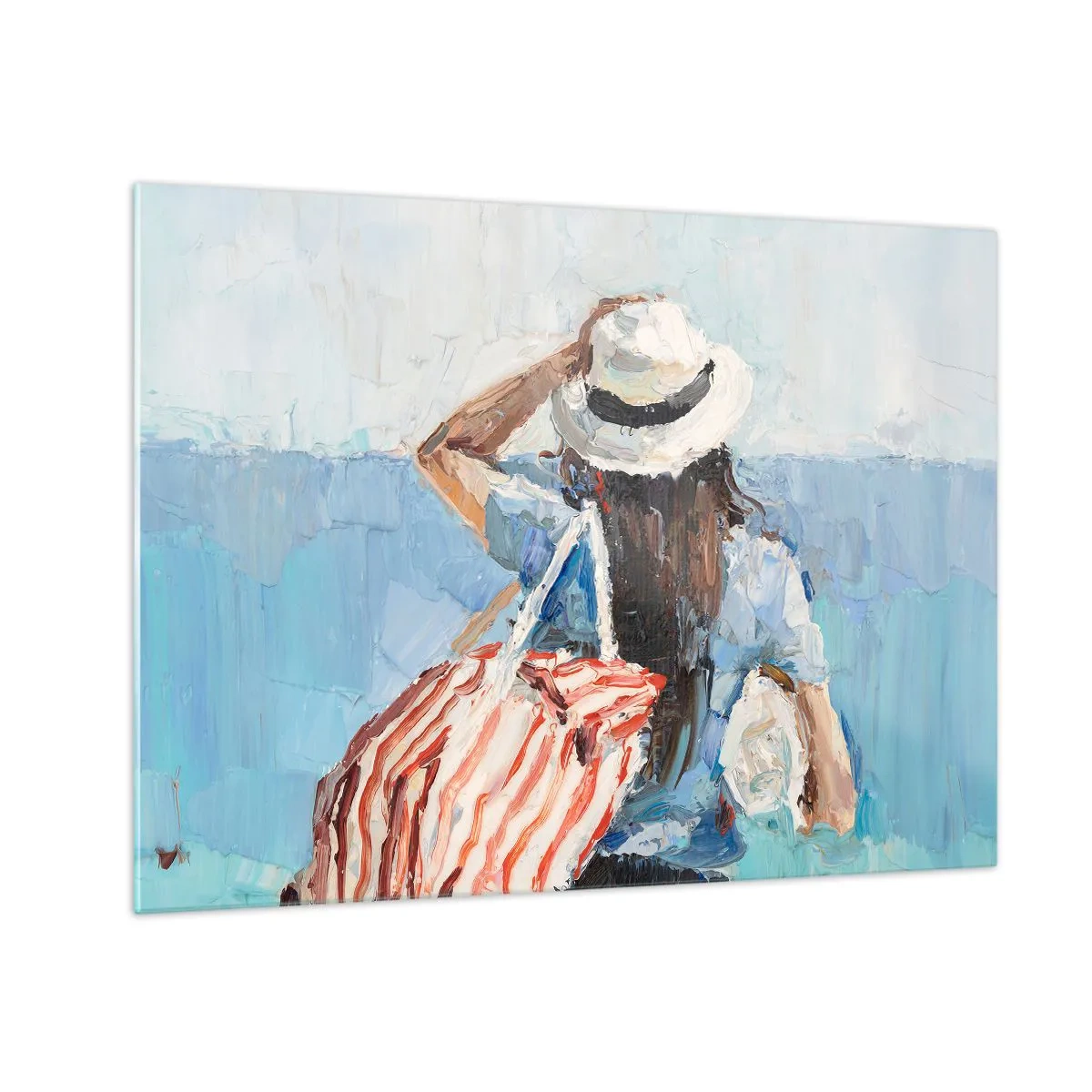 Schilderen op glas - Een vrouw met een gestreepte tas kijkt op een zonnige dag uit over de zee. - 70x50cm - Welkom bij je vakantie - Moderne wanddecoratie voor woonkamer en slaapkamer ARTTOR