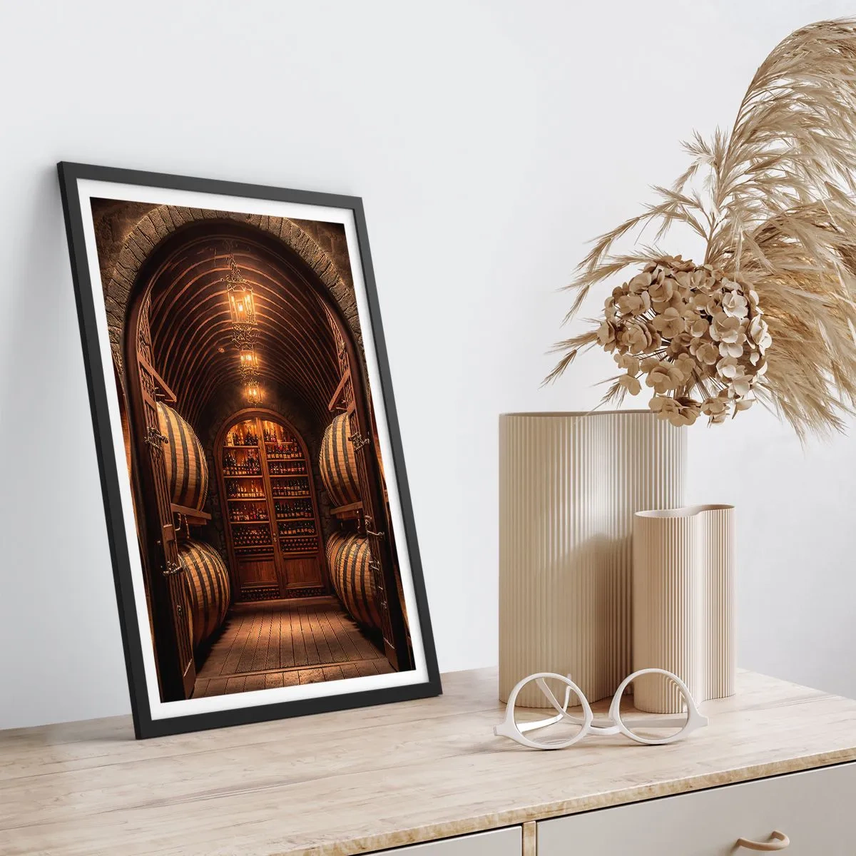 Poster in een zwarte lijst - Elegante wijnkelder met houten vaten - 50x70cm - Sfeervolle kelder - Moderne wanddecoratie voor woonkamer en slaapkamer ARTTOR