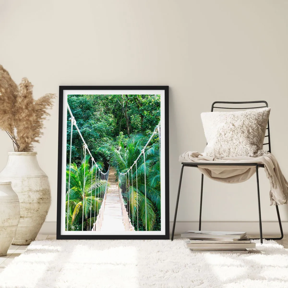 Poster in een zwarte lijst - Een hangbrug in een tropisch regenwoud - 50x70cm - Welkom in de jungle! - Moderne wanddecoratie voor woonkamer en slaapkamer ARTTOR