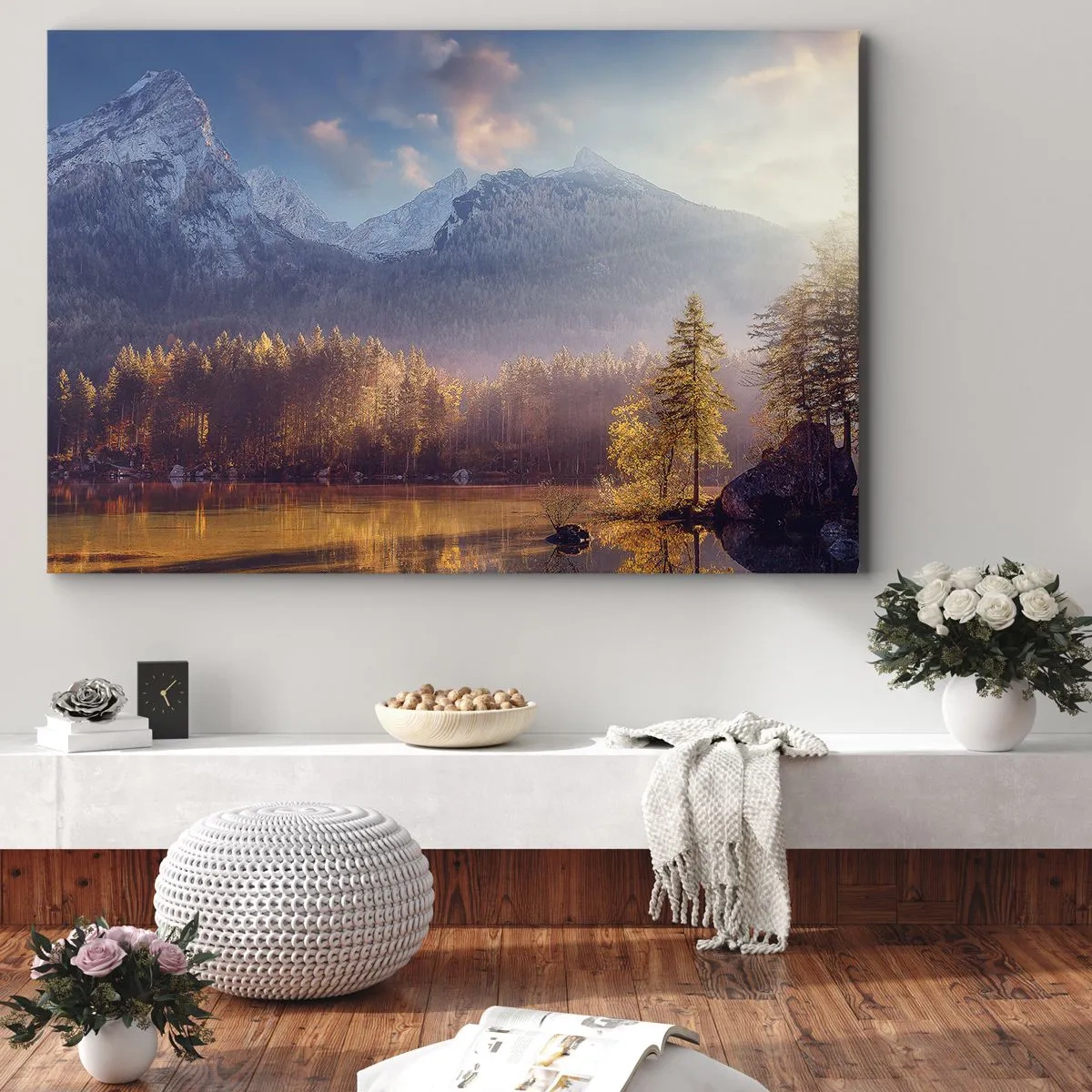 Schilderen op canvas - Schilderachtig uitzicht op het bergbos en het meer bij zonsopgang - 70x50cm - In bergen en dalen - Moderne wanddecoratie voor woonkamer en slaapkamer ARTTOR